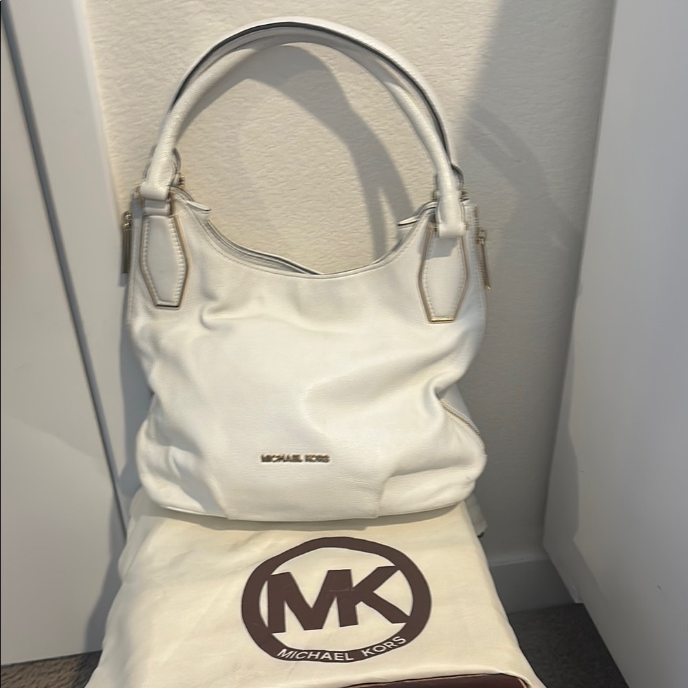 Michael Kors White Shoulder Bag